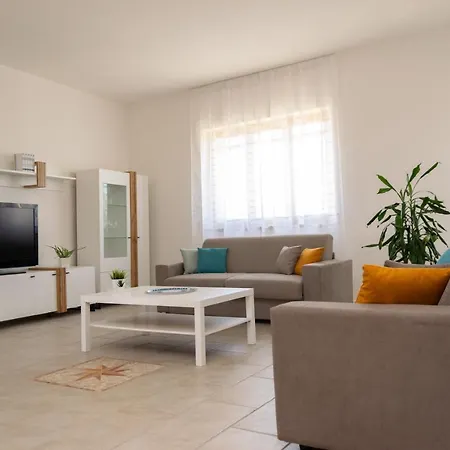 Perilli - Luxury Con Piscina Privata *